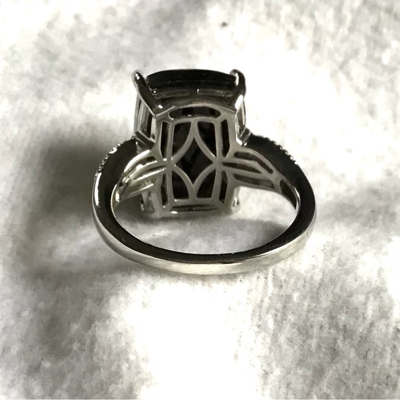 Shungite Rectangle Cabochon Ring in Gold & Platinum Over Brass - Picture 3 of 7